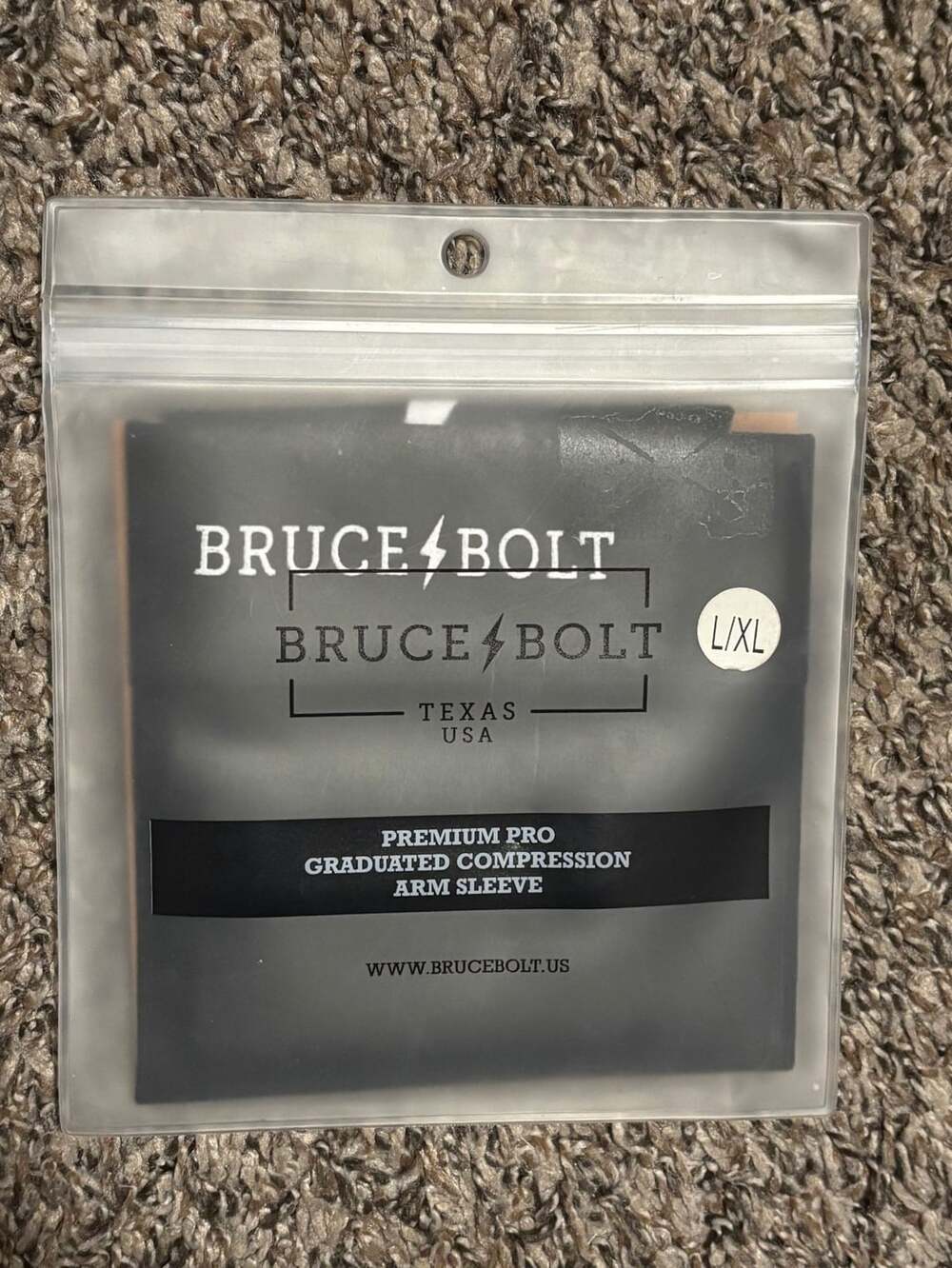 Bruce Bolt Premium Pro Graduated Compression Arm Sleeve Black L/XL